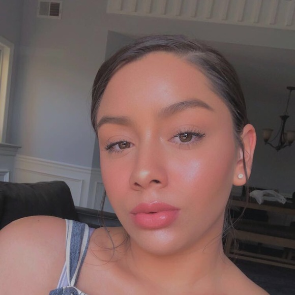 j_christine876